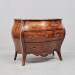 1342 9219 CHEST OF DRAWERS